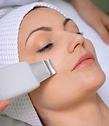 Ultrasonik yüz soyma, en nazik temizleme yöntemlerinden biridir